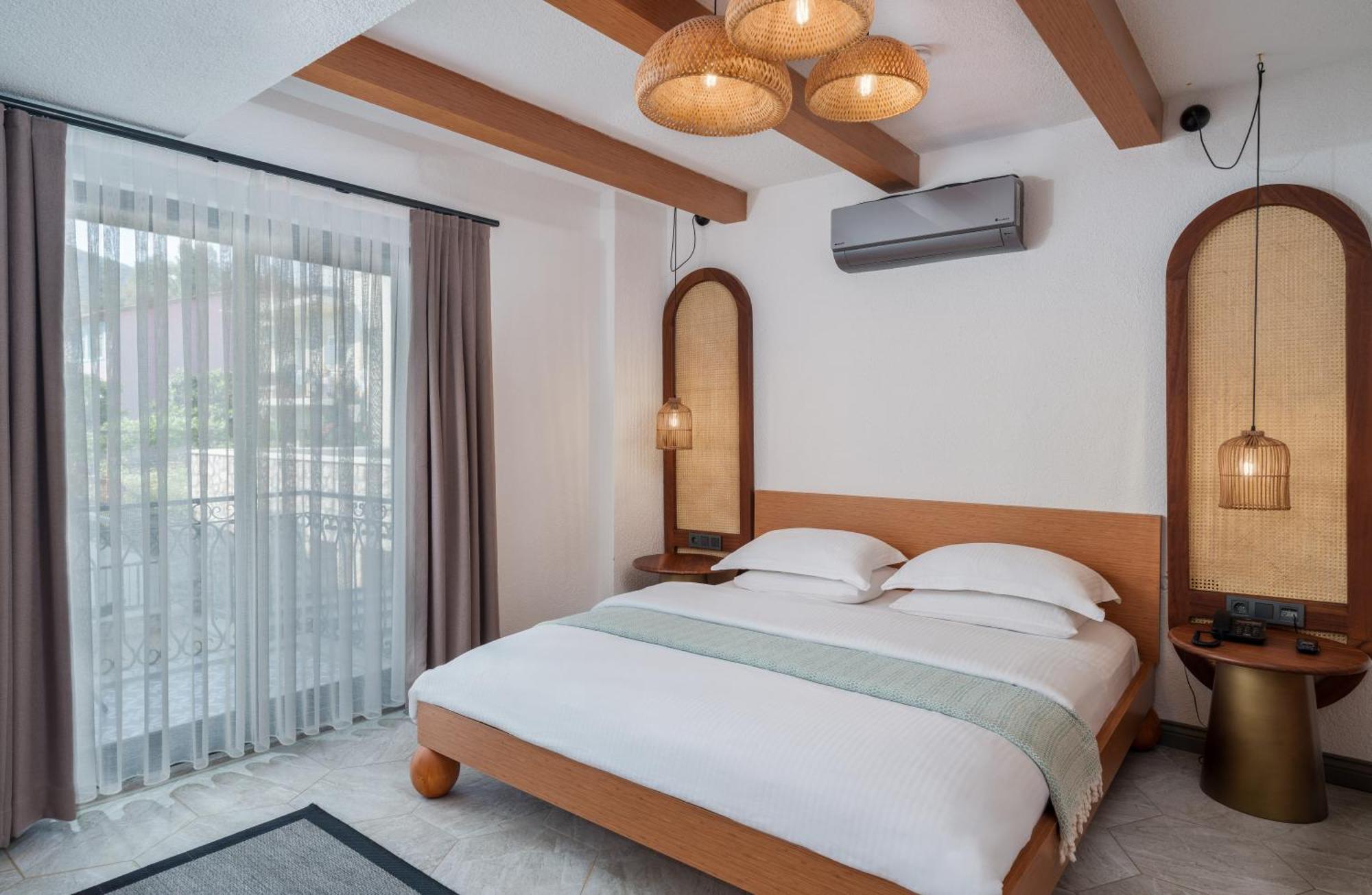 Lupia Suites Калкан Екстериор снимка