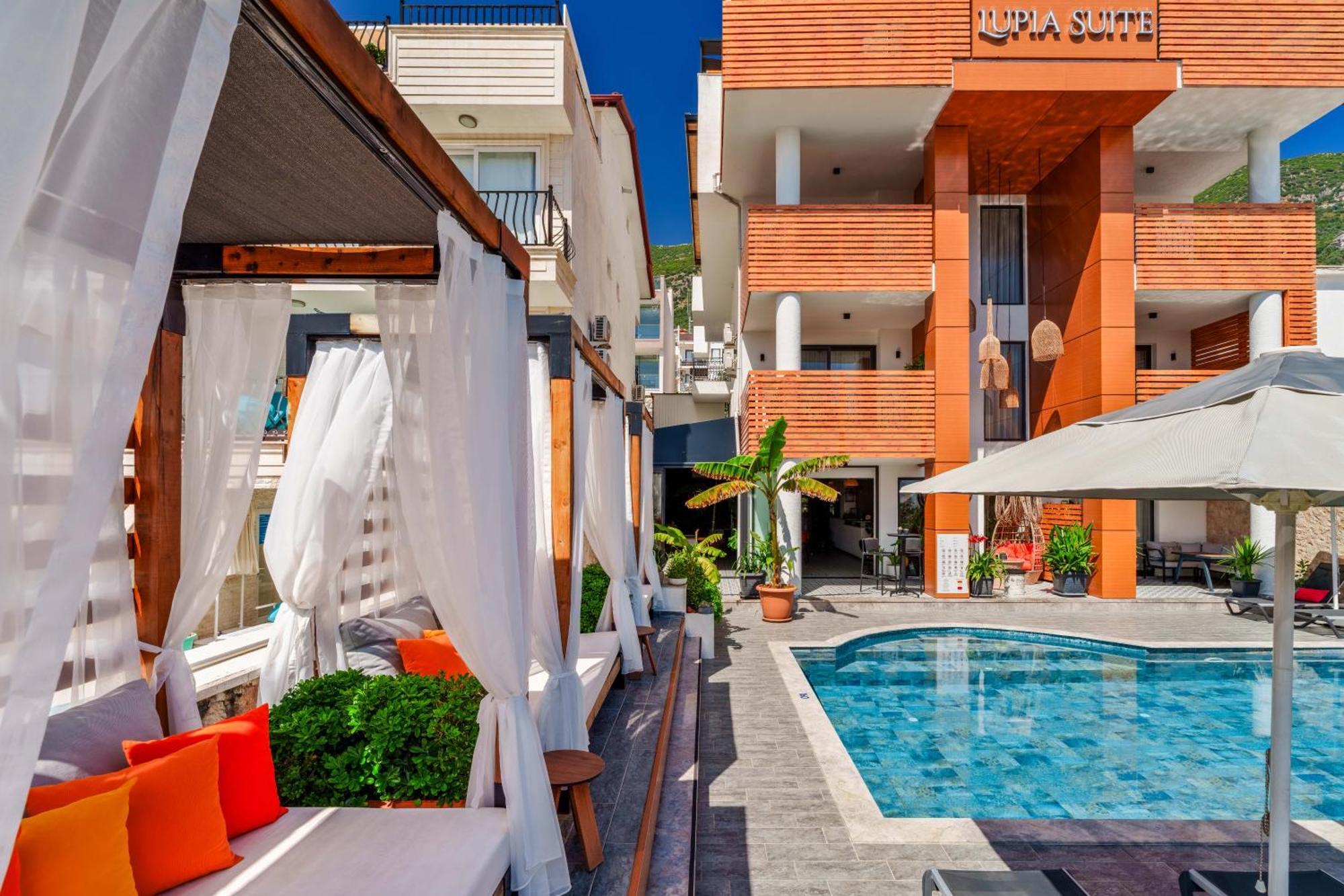 Lupia Suites Калкан Екстериор снимка