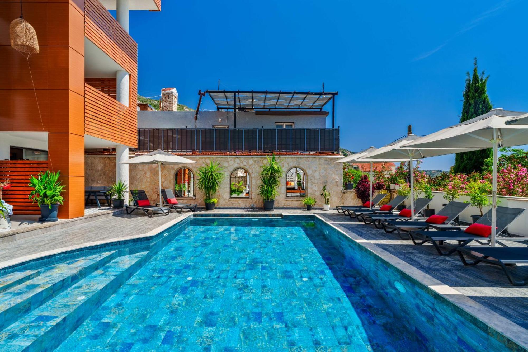Lupia Suites Калкан Екстериор снимка