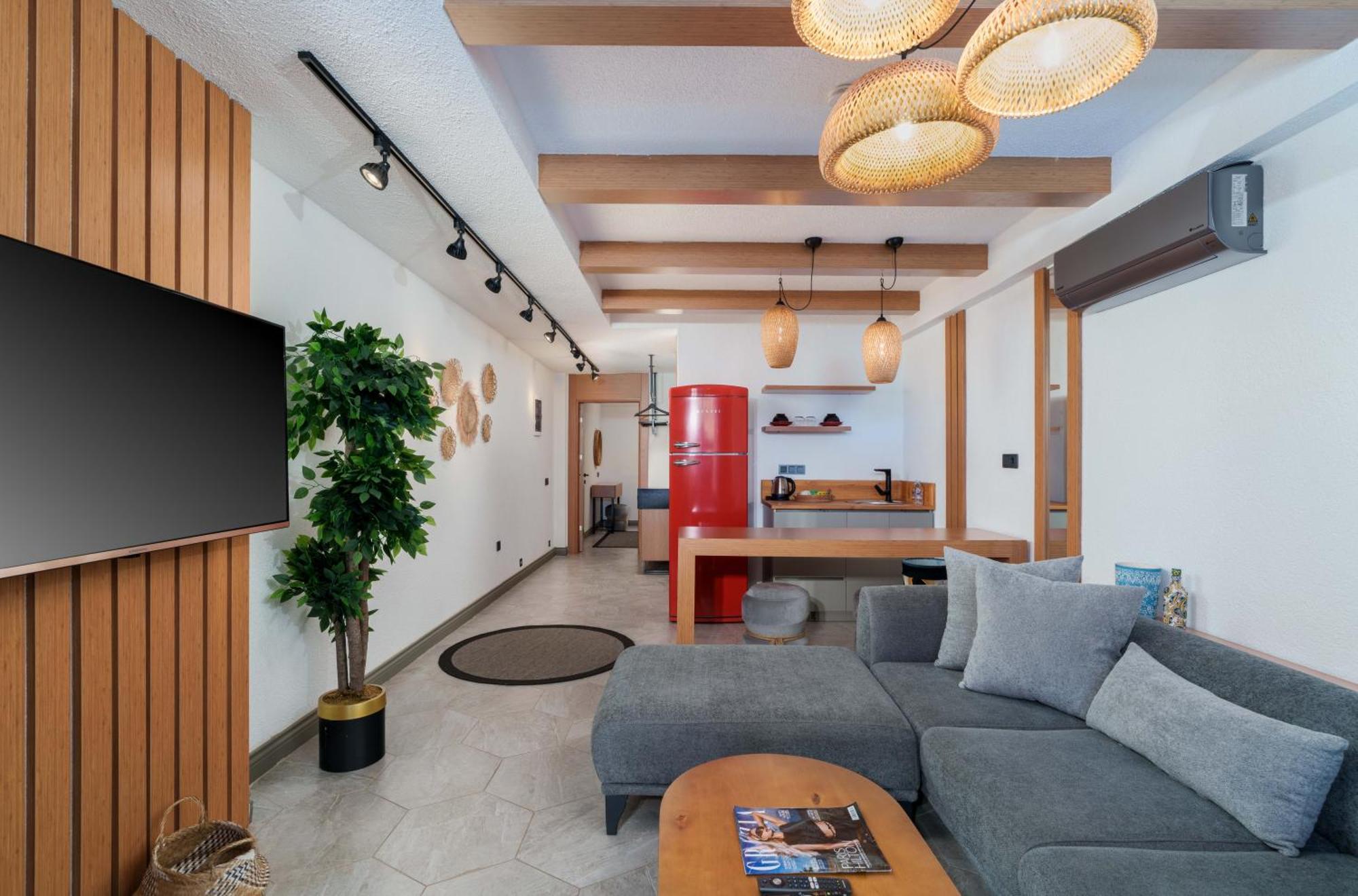Lupia Suites Калкан Екстериор снимка