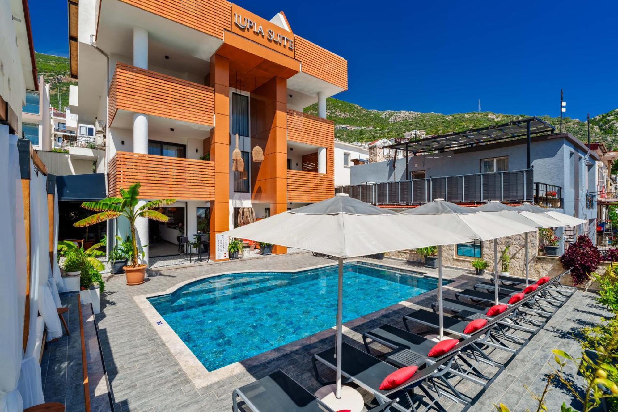 Lupia Suites Калкан Екстериор снимка